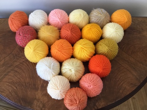 536g job lot balls - 536g, 21