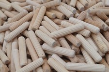 HARDWOOD DOWELS 6mm x 30