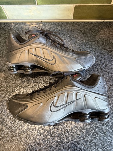 Nike shox black uk 9 - shox,