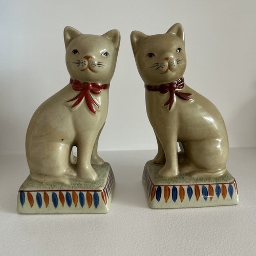 Staffordshire cat pair vintage - cat,