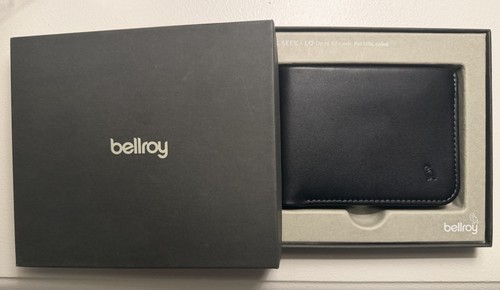 Bellroy hide seek bifold - &,