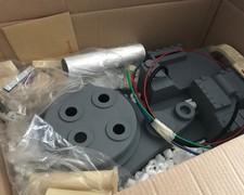 Proton pack shell mounted to