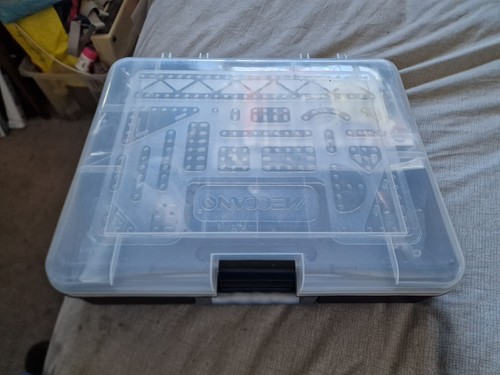 Brand new meccano - brand,