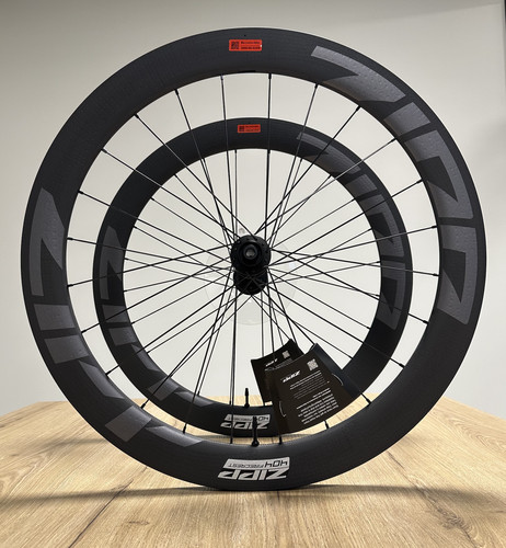 Zipp 303 tubeless - sw,
