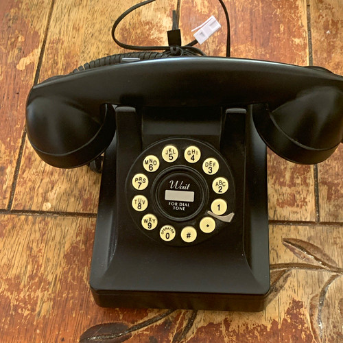 Wild wolf 302 - 302, phone