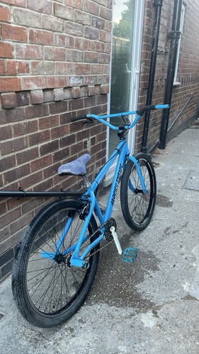 Wheelie bike 26in large - large, 1