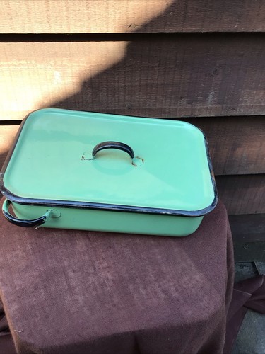 Vintage retro green enamel - green,