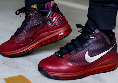 Nike lebron vii trainers uk - nike,