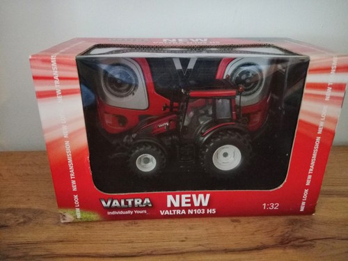 Universal hobbies valtra - hobbies,
