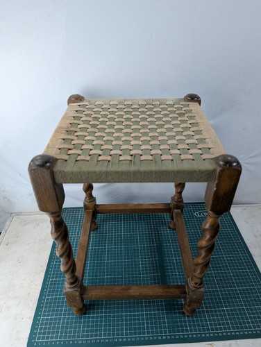 Vintage oak ratten - woven, seat