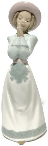 Nao lladro young lady - lladro, with