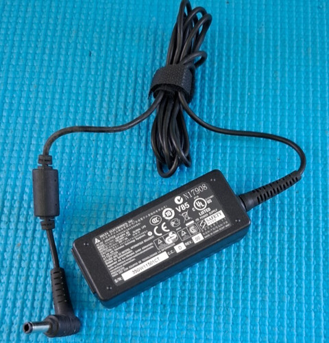Genuine laptop charger - ac/dc,