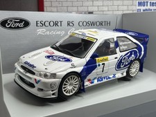 1:18 *BOXED* UT MODELS 1998