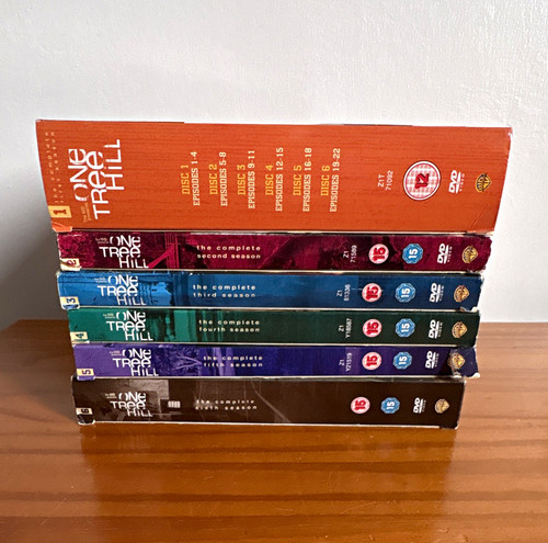 One tree hill - tree, complete