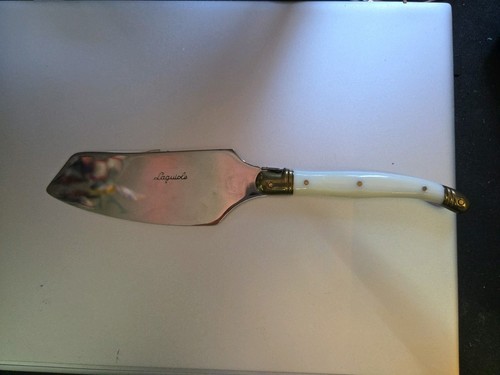 Laguiole bee cheese hatchet - laguiole,