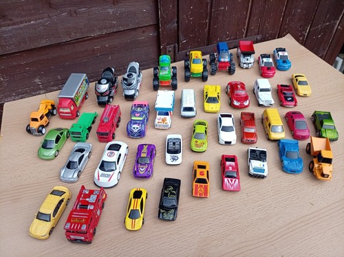 Toy cars trucks bundle - 40,