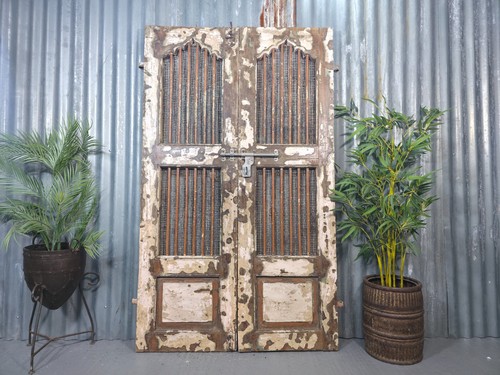 Pair vintage rustic - pair,