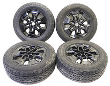 Nissan Navara IV NP300 D231 complete wheels alloy rim tires 255/60 R18 112T 18-inch