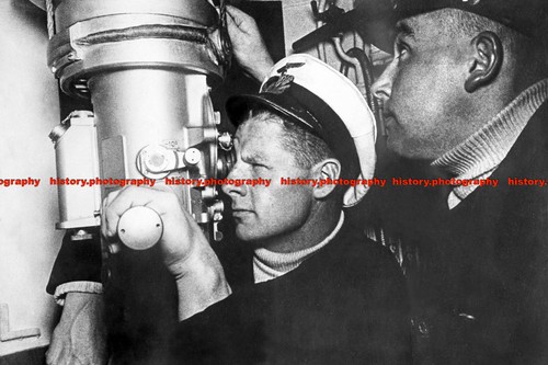 F003741 german submarine - f003741,