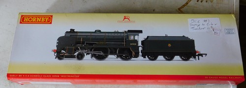 Hornby r3311 early - r3311, schools
