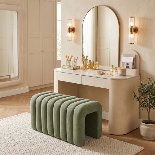 Shaped window bench seat - window,