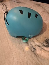 Brand NEW Bern Lotus Women's