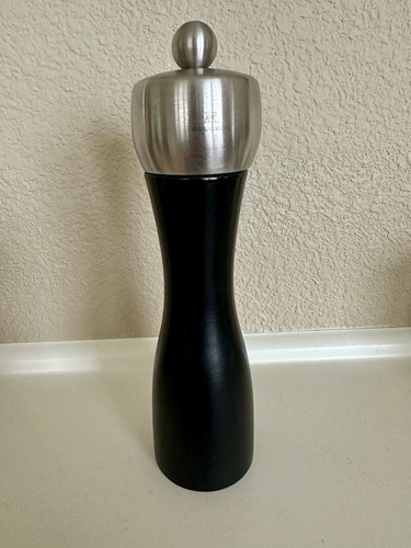 Vtg peugeot salt mill - vtg,