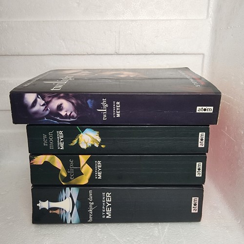 Twilight saga book - saga, 1-4