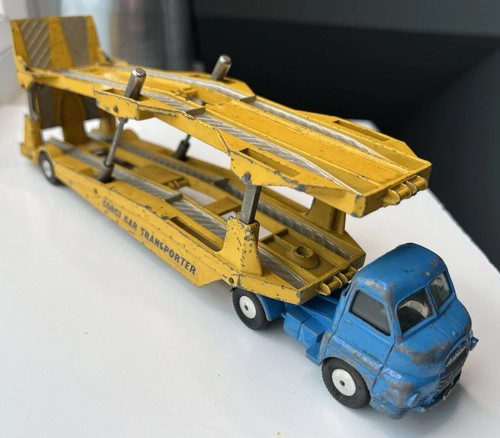 Corgi bedford carrimore car - corgi,