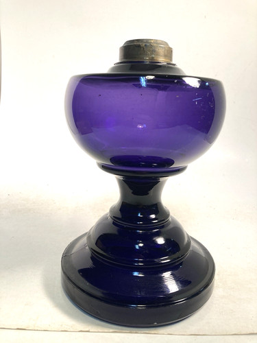 Early 1900s pedestal - , lamp