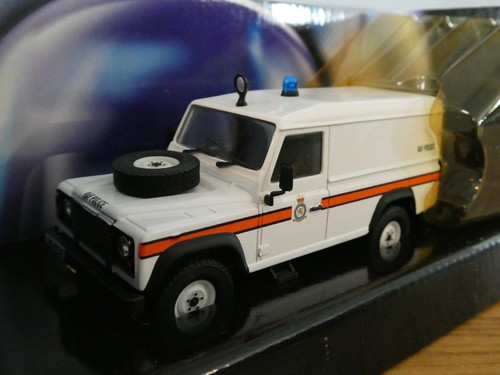 Corgi 999 vanguards - corgi, police
