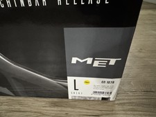 New MET Parachute MCR MIPS MTB