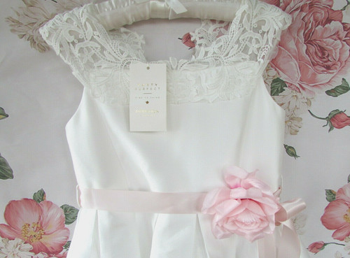 Bnwt ivory lace azalia - bnwt,