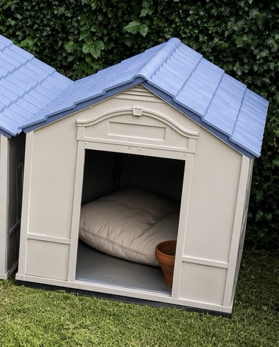 Suncast deluxe dog house - dog, dh350