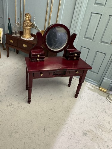 Dolls house mahogany - dolls,