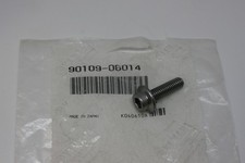 Yamaha Vmax 1700 2010 Crankcase/Mudguard Screw Engine Fender Screw/Carter