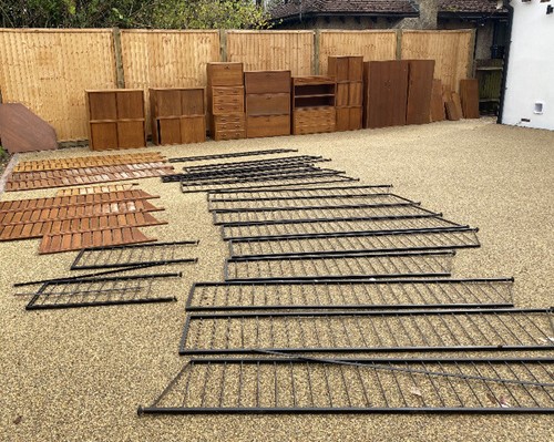 350 various ladderax items - 350,