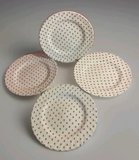 Royal Tudor Petite Fleur