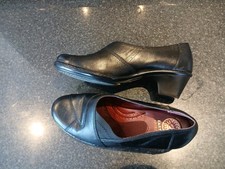 Earth Spirit Women's Black