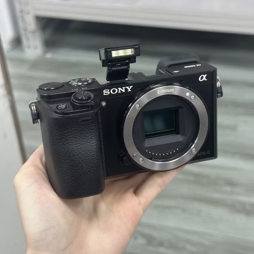 Sony alpha a6000 mirrorless - alpha,