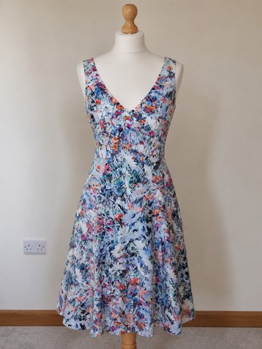 Coast floral fit - fit, &