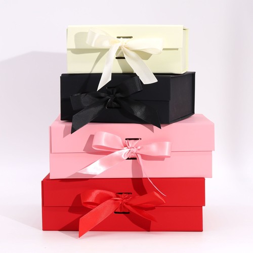Flat pack gift box - pack,