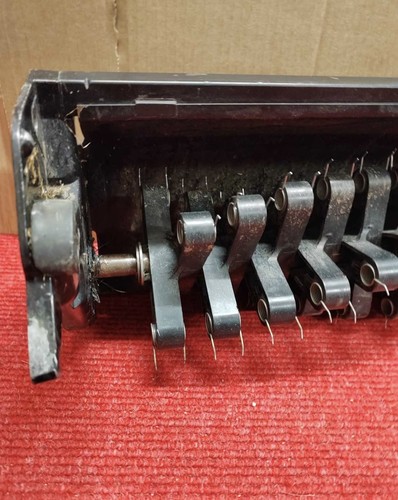 Lawnmower scarifier - qc,