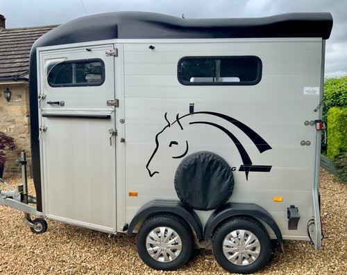 Cheval liberte touring - , horse