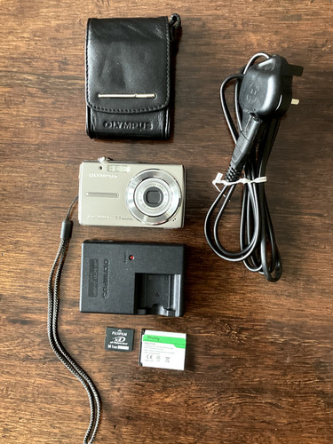 Olympus 230 1mp digital - 7.1mp,