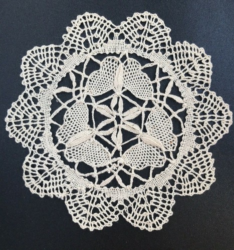 Vintage handmade cluny style - handmade,