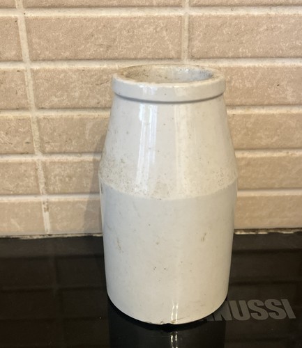 Vintage white stoneware - white,