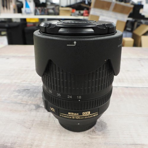 Used nikon 18 - used,