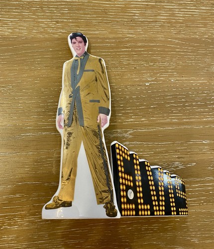 Elvis presley statue - elvis,