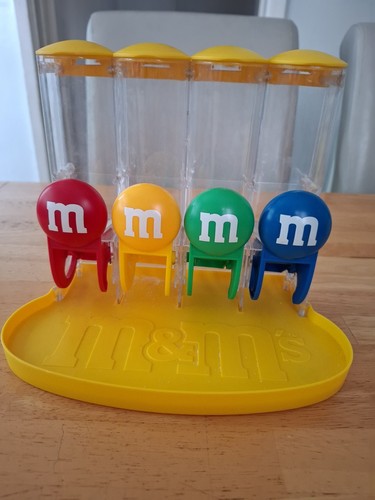 Sweet dispenser - m&m's,